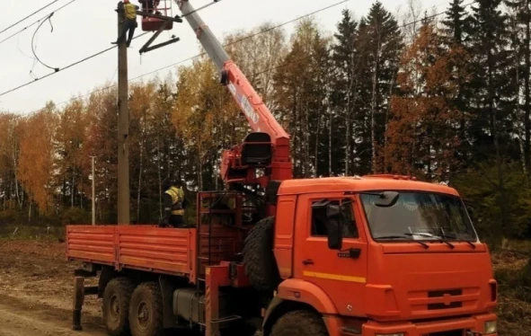 manipulyators-kamaz-vezdehod
